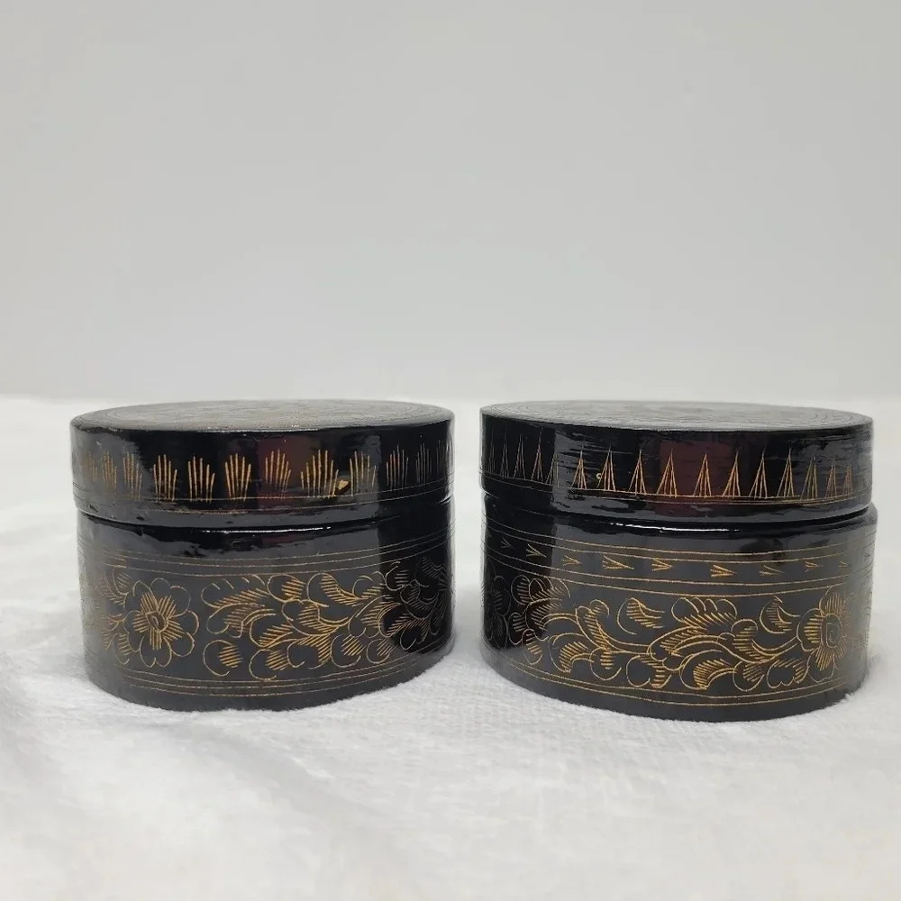 SOLD                  Hand-Painted Ornate Jewelry Wood Paper Mache Trinket Box - - Picture 5 of 16